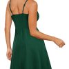 Women's Summer Dress 2025 Spaghetti Strap Sleeveless V Neck Casual Swing Sundress with Pockets