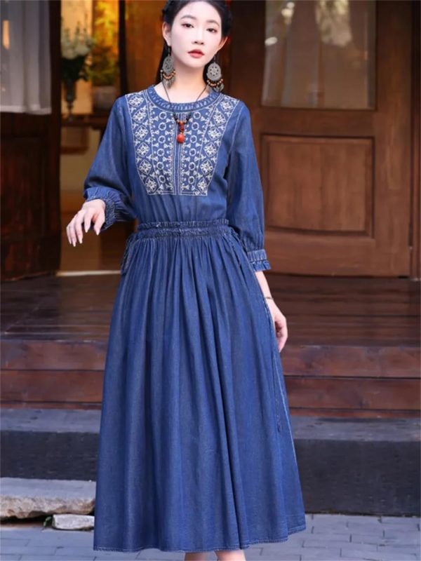 61Mhefb9hPL.jpg Women Vintage Denim Dress Embroidery A-Line Jeans Dress Round Neck High Waisted Pleated Midi Dress