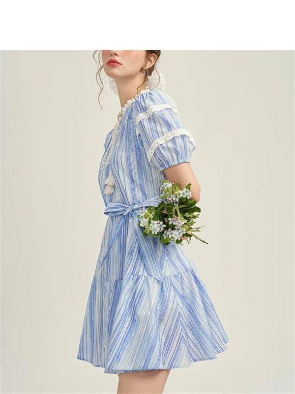 Women French Retro Striped Dress Round Neck Lace-Up Waist Tie Bubble Sleeve Elegant Dresses