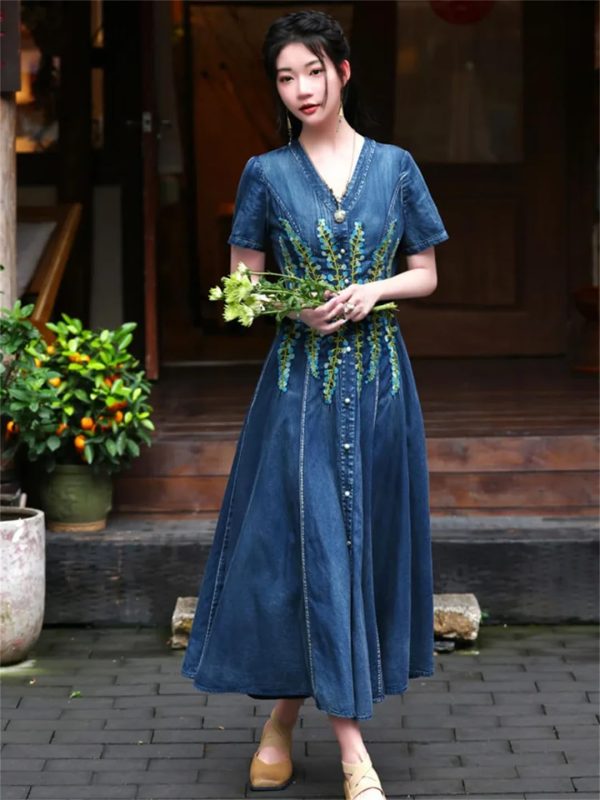 61qKvZmitnL.jpg Women High Waisted Long A-Line Dress Embroidery Floral Vintage Cardigan Single Breasted Denim Dress