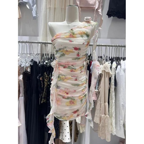 71-cTekBCIL.jpg Women’s Diagonal Collar Applique Dress - Sleeveless High Waist Slimming Cocktail Wear