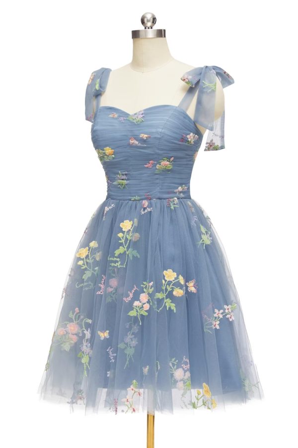 717AzTx5sKL.jpg Short Homecoming Dresses for Teens Flower Embroidery Tulle Spaghetti Strap Knee Length Daisy Floral Prom Dresses