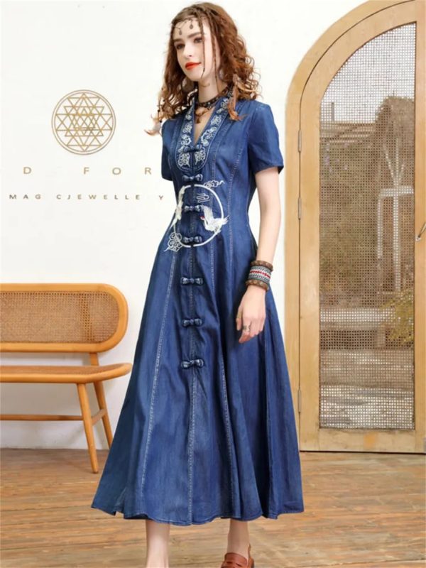 71IBh9TW5JL.jpg Women Summer Vintage Single Breasted A-Line Denim Dress V-Neck Embroidery Split Joint Dresses