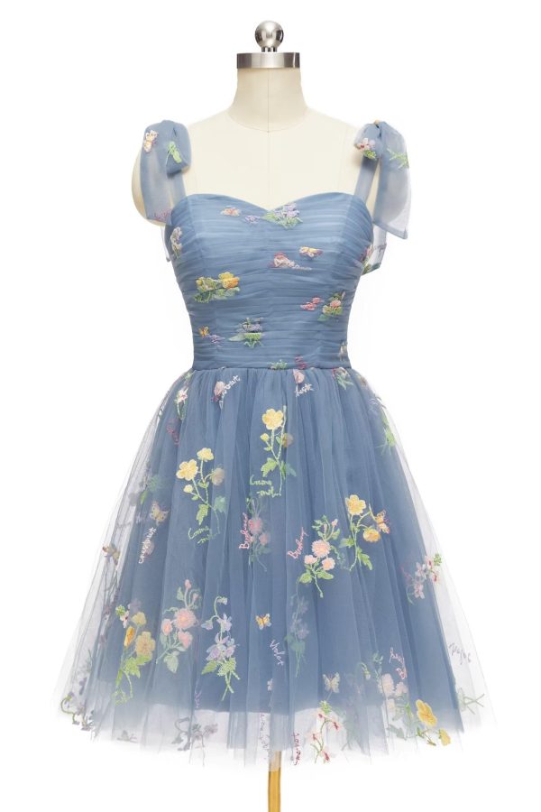 71jNV0gx2jL.jpg Short Homecoming Dresses for Teens Flower Embroidery Tulle Spaghetti Strap Knee Length Daisy Floral Prom Dresses