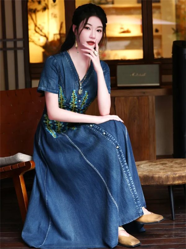 71tKG6uPK2L.jpg Women High Waisted Long A-Line Dress Embroidery Floral Vintage Cardigan Single Breasted Denim Dress