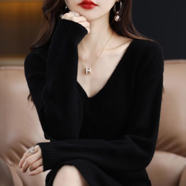 Women 100% Cashmere Wool Dress Sweater Long High-Grade Knitted V-Neck Pullover Solid Wool Dress